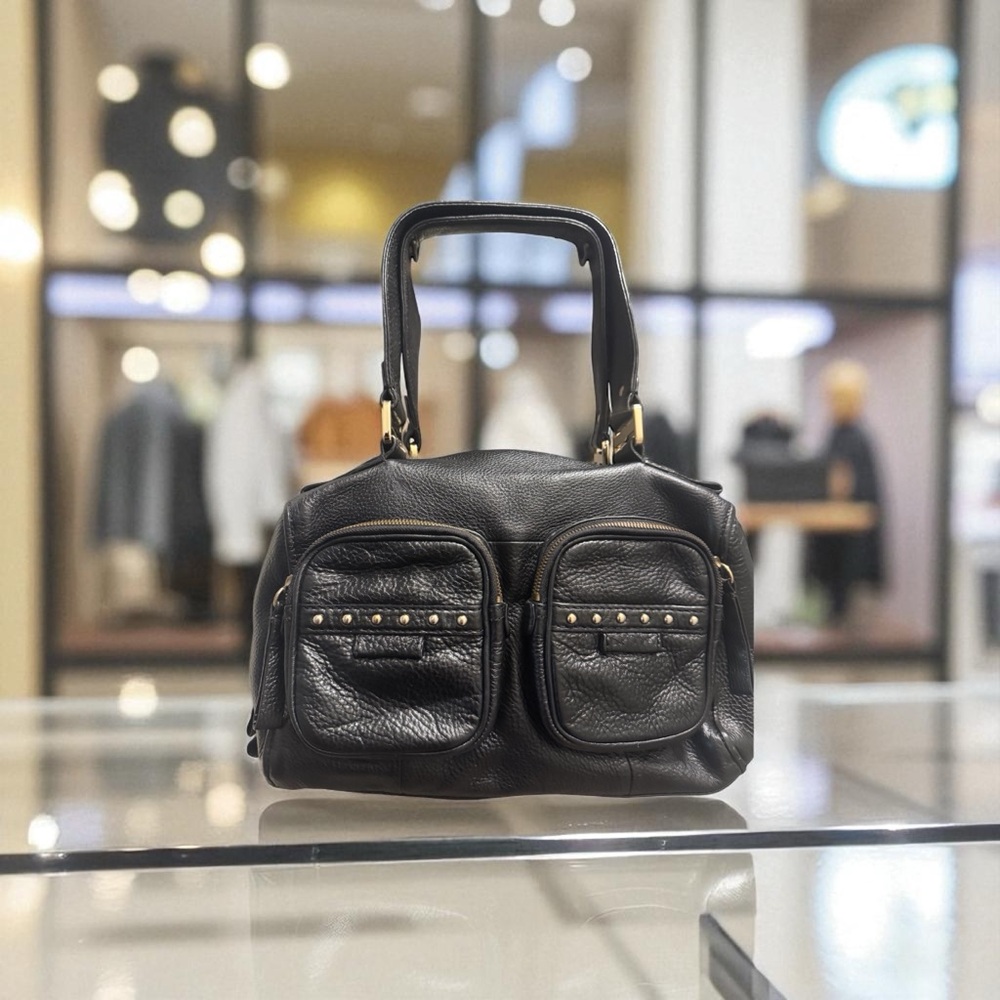 Elegant Black Leather Shoulder Bag